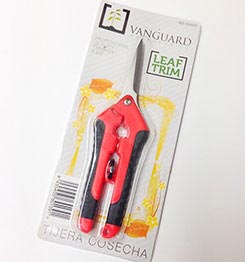 SCISSORS LEAF TRIM